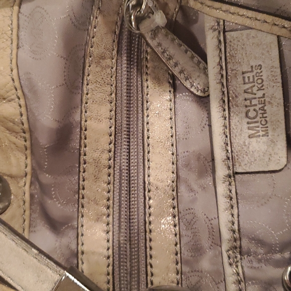 MK hobo shimmery bag - Picture 7 of 8